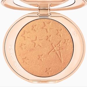 Charlotte Tilbury Highlighter